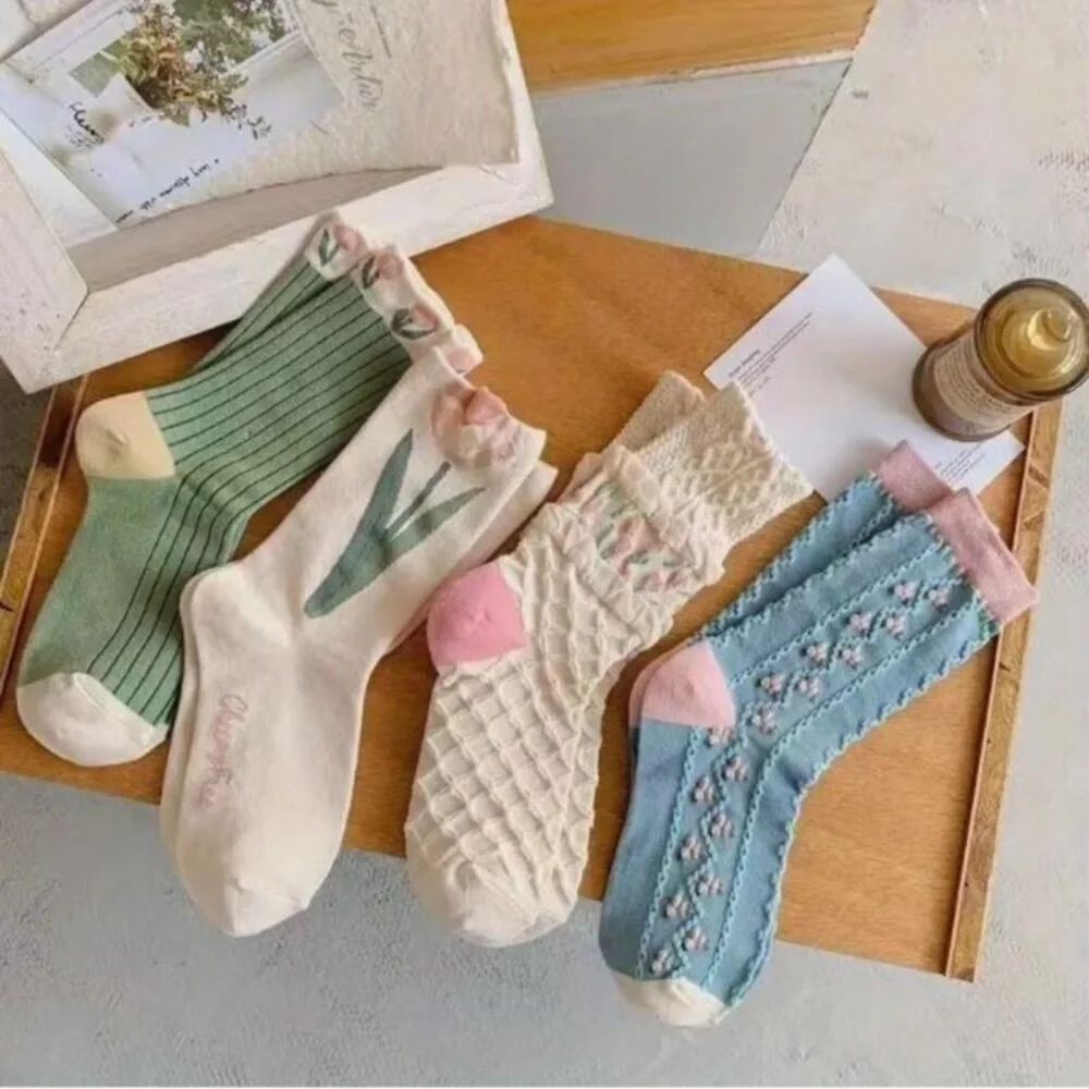 NEW Four Pair Sweet Girly Floral Spring Socks OS